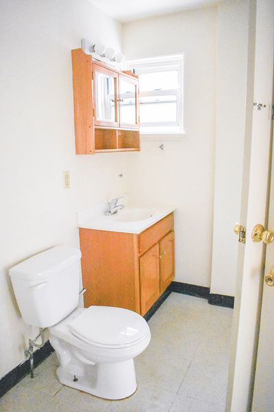 Neville Bathroom